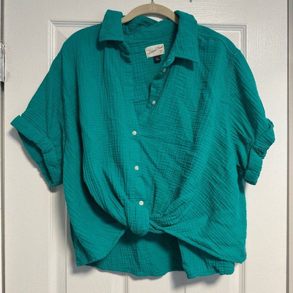 Universal Thread Teal Button-Up Blouse